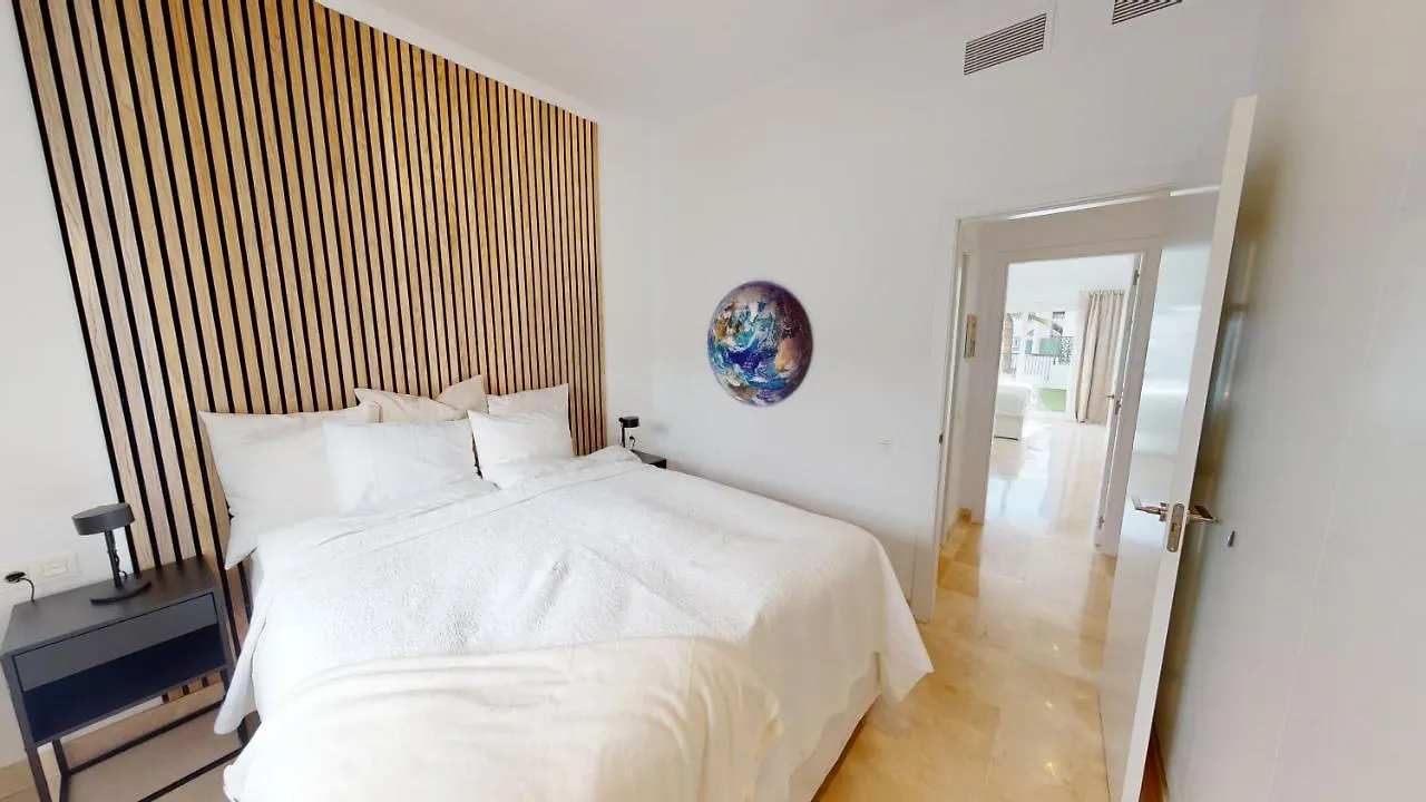 Paraiso Benahavis - Private Garden Ground Floor Estepona Apartment