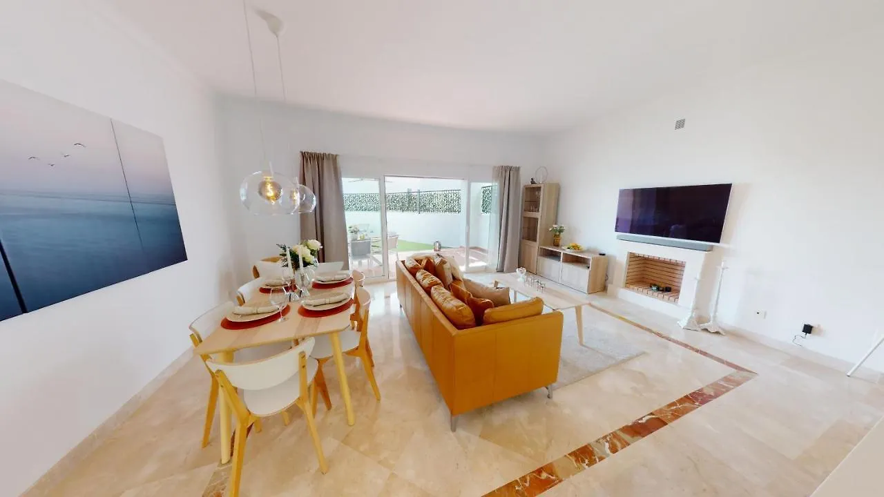 Paraiso Benahavis - Private Garden Ground Floor Estepona